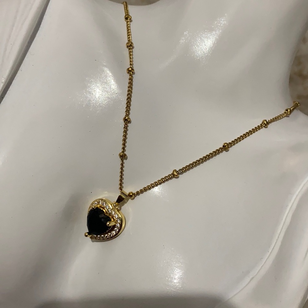 Black stone heart necklace